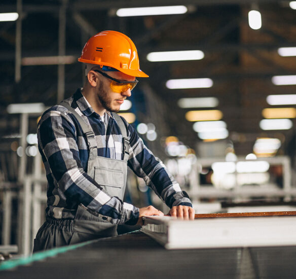 Ambiente de produção da Lab4 como referência de acabamento técnico